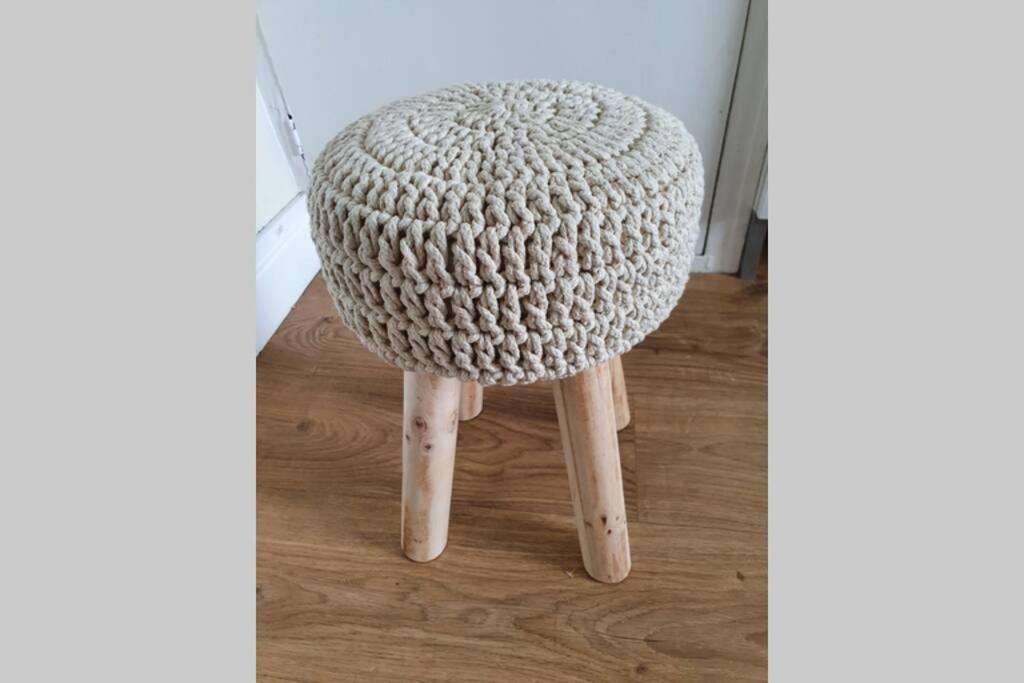 Cosy, Quirky, Comfy 'N' Chic House- Appartamento Swindon Esterno foto